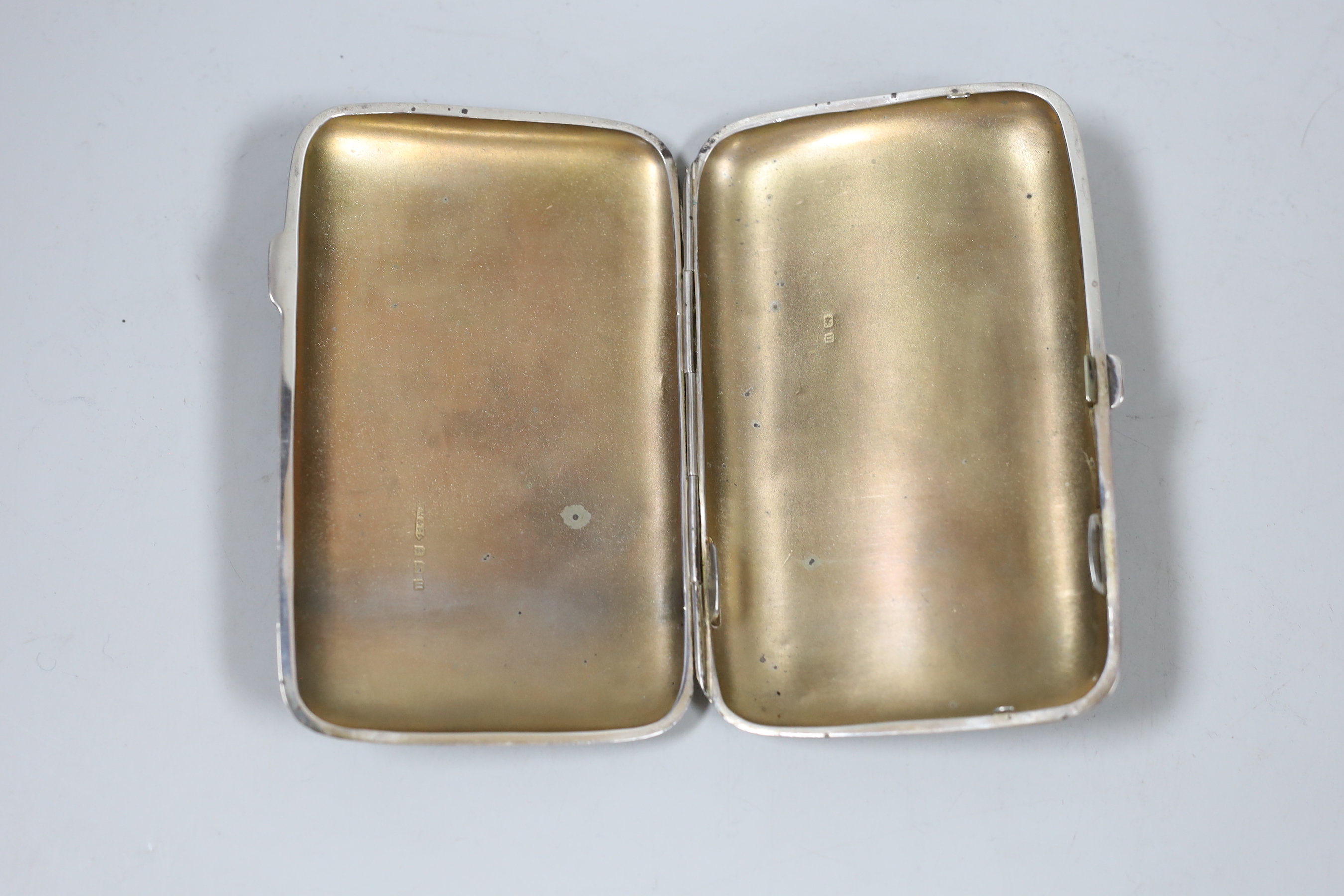 A George V silver cigar case, Birmingham, 1919, 13.7cm, 5.3oz.